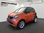 smart ForTwo, PASSION COUPE, Jahr 2015 - Aichach Zentrum