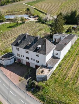 Investitionsobjekt in Bestlage von Wincheringen - 3 freistehende Reihenhäuser mit großem Potenzial - Wincheringen