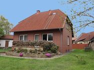 Gepflegtes EFH mit neuer Heizung und schönem Garten in idyllischer Lage - Oebisfelde-Weferlingen