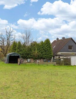 Ein-/ Zweifamilienhaus mit Sanierungsbedarf und großem Grundstück - Weidetierhaltung möglich - Goslar