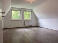 Bezugsfertige 3-Zimmer Wohnung in frisch modernisiertem Gebäude und neuem großen Balkon! - Dortmund