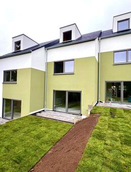 RH Katzenelnbogen Eisenstein Houses - Katzenelnbogen