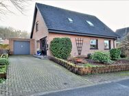 Freistehendes Einfamilienhaus mit Garage in Waldnähe - Kleve (Nordrhein-Westfalen)