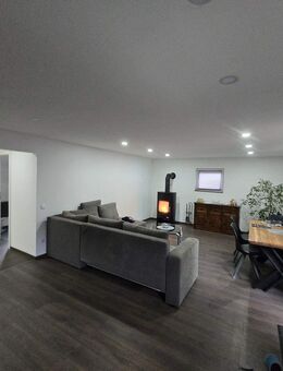 Charmantes Ferienhaus auf Pachtgrundstück mit Erstwohnsitzoption - Wesendorf - Wesendorf