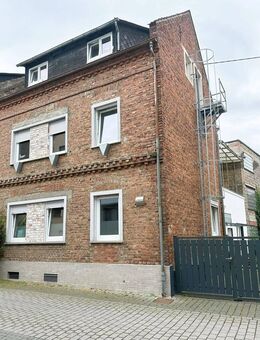 Gemütliches Einfamilienhaus mit 6 Zimmern - Ortslage Villmar - Villmar (Marktflecken)