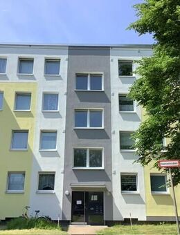 Geräumige 3 Zimmer-Wohnung mit Balkon in grüner Lage - Bielefeld
