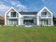 Familienurlaub das ganze Jahr: Neugebaute Villa mit traumhaftem Wellnessbereich - Senden (Bayern)