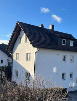 Schönes 3-Familienhaus mit Garagen in ruhiger und gepflegter Wohnlage in südlicher Stadtlage - Bad Wörishofen