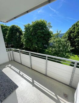 *Balkonwohnung*Tageslichtbad*Erstbezug nach Sanierung* - Mülheim (Ruhr)