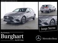 Mercedes A 180, Progressive Line Advanced, Jahr 2023 - Altötting