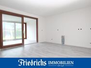 Modernes Wohnen in Oldenburg-Ohmstede! Sanierte 3-Zimmer-Wohnung im EG mit Terrasse und Garten - Oldenburg