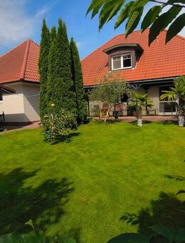 Exklusive Bungalow -Immobilie in Top-Lage - Großzügig, modern und energieeffizient - Sustrum
