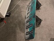 Wakeboard plus Bindungen - Norderstedt