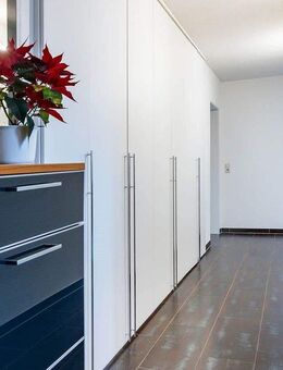 Barrierefreies Wohnung: Sanierte 3,5-Zimmer-Wohnung mit Aufzug - Radolfzell (Bodensee)