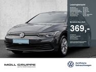 VW Golf, 2.0 TDI Life, Jahr 2023 - Düsseldorf