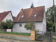 Einfamilienhaus mit Nebengebäude in Fürth-Vach - Fürth