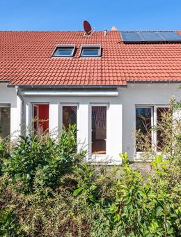*Reserviert* Doppeltes Wohnglück: Zwei Wohnungen, ein Zuhause. Energieeffizient, sofort beziehbar. - Zolling