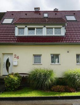 Familienfreundliche Doppelhaushälfte in Altdorf - Altdorf (Landkreis Böblingen)