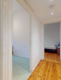 Helle Altbauwohnung mit ca. 36 m² im beliebten Schillerkiez - Berlin