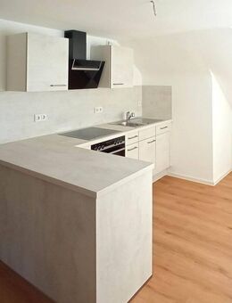 Helle 3-ZKB-Wohnung in einem charmanten 3-Familienhaus in der malerischen Stadt Fritzlar - Fritzlar