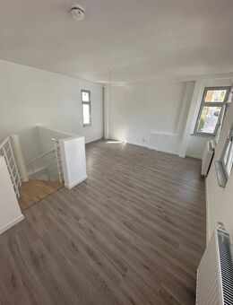 Sanierte 2-Zimmer-Maisonette-Wohnung im Herzen von Schwabach - Schwabach