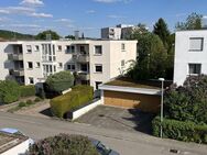 Schnuckelige Dachgeschosswohnung in ruhiger Wohnstraße von Ehningen - Ehningen
