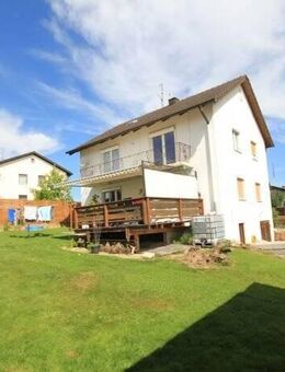 Zweifamilienhaus auf Erbpachtgrund in Pleiskirchen - Pleiskirchen