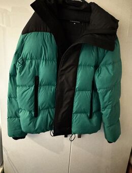 ❄️DSQUARED2 Herren Jacke – Gefütterte Kapuzenjacke Grün/Schwarz - Esslingen (Neckar)