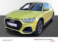 Audi A1, allstreet S line Optikp Schwarz, Jahr 2023 - Mölln (Schleswig-Holstein)