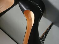 Plateau High Heels schwarz mit Schlangen-Optik Gr.36 - Hamburg