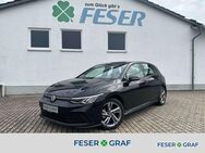 VW Golf, 1.5 VIII R-Line eTSI, Jahr 2023 - Heideck