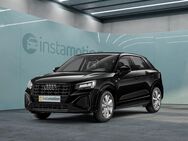 Audi Q2, 35 TFSI S line, Jahr 2024 - München