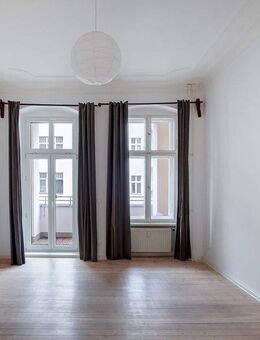 Zwei Zimmer mit Loggia - Geschmackvolle Altbauwohnung im Wedding - Berlin