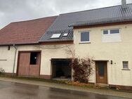 Schnellentschlossene aufgepasst: Zweifamilienhaus in Top-Lage - Böhmenkirch