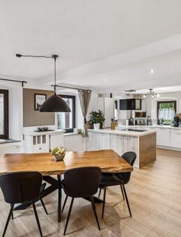 Einfamilienhaus in ruhiger Wohnlage bei Helmbrechts - Helmbrechts