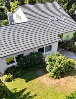 Platz für alle, Raum für Neues - Ihr Familiendomizil mit Einliegerwohnung und viel Grün - Karlsruhe