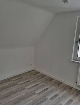 Gemütliche und helle Dachgeschosswohnung - Lüdenscheid