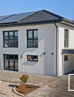 Bezugsfertiger Neubau! Hochwertiges KfW 40+ Haus mit Südterrasse, Garten und Garage in ruhiger Lage - Himmelkron