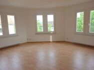 ES (Nähe Charlottenplatz): Helle großzügige 4-Zimmer-Wohnung im 2.OG - Esslingen (Neckar)