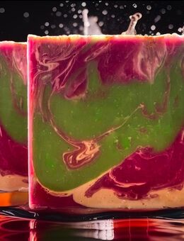 Olivenölseife „Pflaume und Rhabarber“ ❤️5,99€/100g❤️ - Weimar