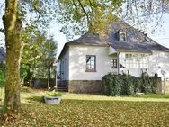 **Charmantes Wohnhaus mit Garten und Gästehaus** - Winterspelt
