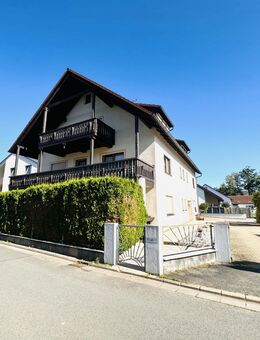Wohntraum mit zwei Einheiten - Ihr neues Domizil in Röttenbach - Röttenbach (Landkreis Erlangen-Höchstadt)