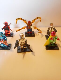 Minifiguren Marvel Chrome/Galvanisiert NEU - Erlangen