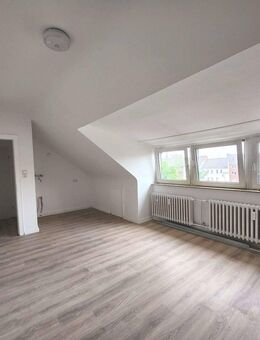*charmante 1-Zimmer-Wohnung in Krefeld* - Krefeld
