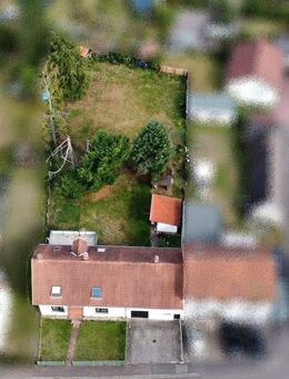 Großes Grundstück mit Einfamilienhaus! - Homburg
