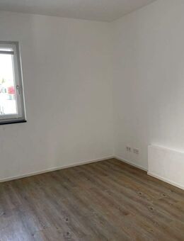 Frühlingserwachen im Textilviertel, 3-Zimmer-City-Wohnung mit Küche und Tageslichtbad - Augsburg