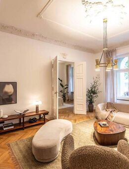 Exklusive 4-Zimmer-Altbauwohnung in Toplage nahe Ku'damm - komplett saniert - Berlin