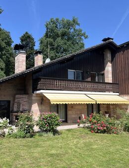 Beeindruckende Villa am Waldrand mit traumhaftem Spa-Bereich - Igensdorf