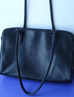Handtasche in Leder schwarz, wie neu, da noch unbenutzt - Simbach (Inn) Zentrum