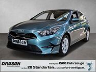 Kia cee'd, 1.5 T, Jahr 2022 - Neuss